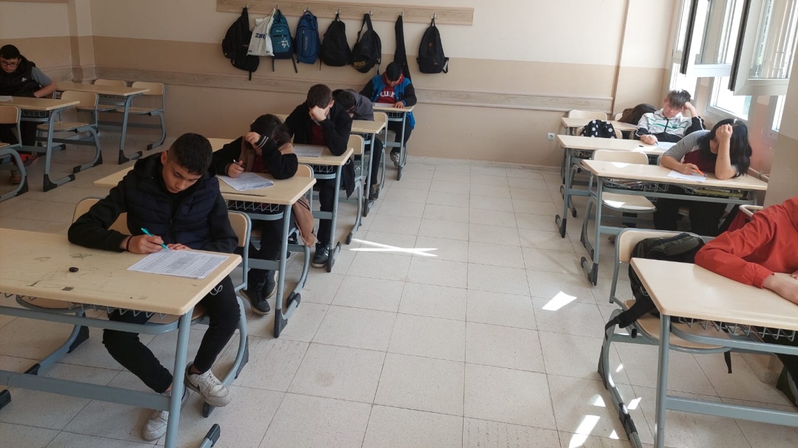 İzmir Geneli Tarih Dersi Ortak Sınavı Gerçekleştirildi